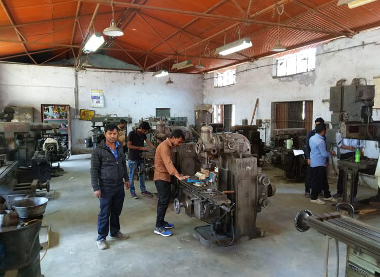 Government Industrial Training Institute Kalyani Nadia Laboratory photo 3